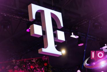Error de T-Mobile expone nombres e imágenes de niños al azar