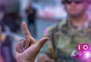 Canto de protesta generado por IA: Sorprendentemente subversivo e impactante
