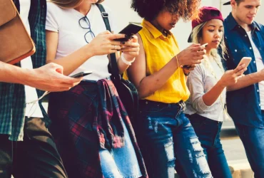 El 64% de los adolescentes utiliza chatbots de IA para la salud mental: una tendencia en crecimiento