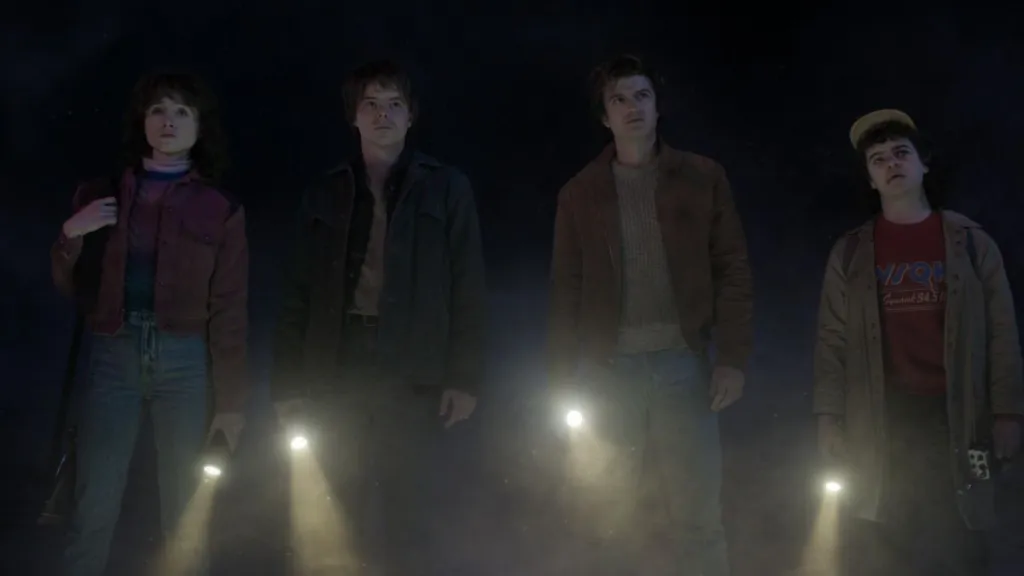 Nancy, Jonathan, Steve y Dustin en Stranger Things