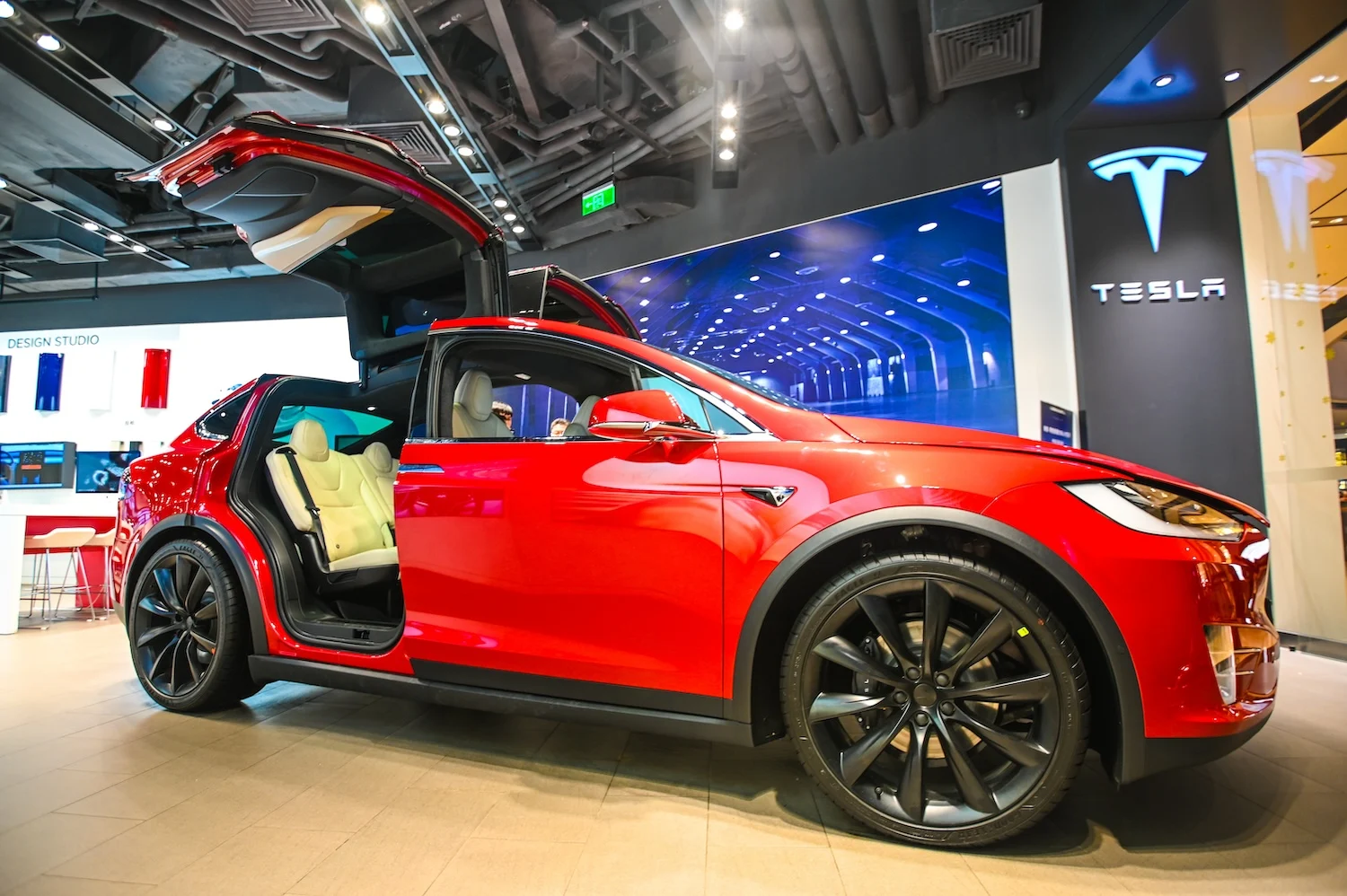 Tesla termina el Model S y X: ¿Futuro robótico ahora?