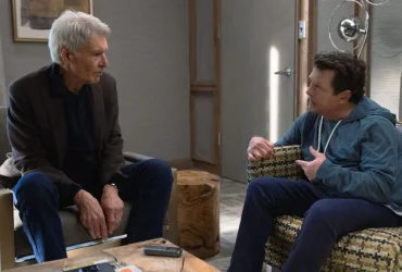 ¿Quién interpreta a Indiana Jones en Shrinking? El momento meta de Harrison Ford