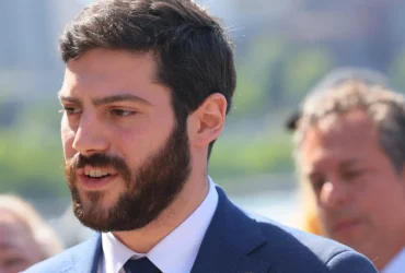 Candidato a la Cámara Propone Impuesto a la IA para Financiar Ayuda por Desplazamiento Laboral