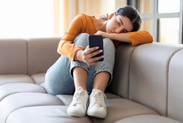 La mitad de la Generación Z prefiere el pasado; 48% preocupado por la IA – Encuesta