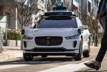 Waymo suspende las pruebas de robotaxis en Nueva York; el alcalde Zohran Mamdani no se compromete