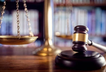 Juez Cancela Caso Después de que Abogados Admiten No Haber Leído Presentaciones de IA