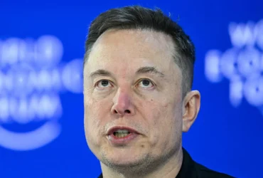 Wall Street Dobla las Reglas para Canalizar Inversores a la IPO de SpaceX