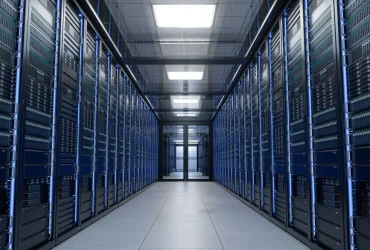 Centros de Datos Golpea por Reacción Negativa: Prohibiciones en NJ y Pérdidas de IA en Utah